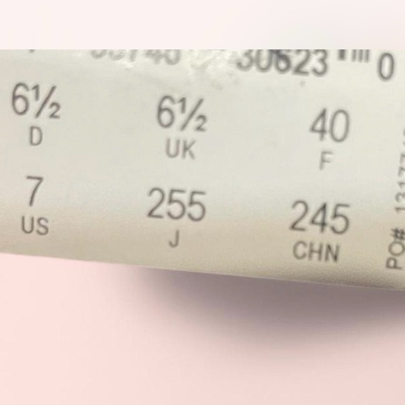 Adidas White with Hello Kitty design Sneakers Classic Style - Picture 5 of 7